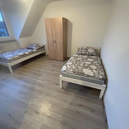 Top Monteurzimmer Duisburg Eksteriør bilde